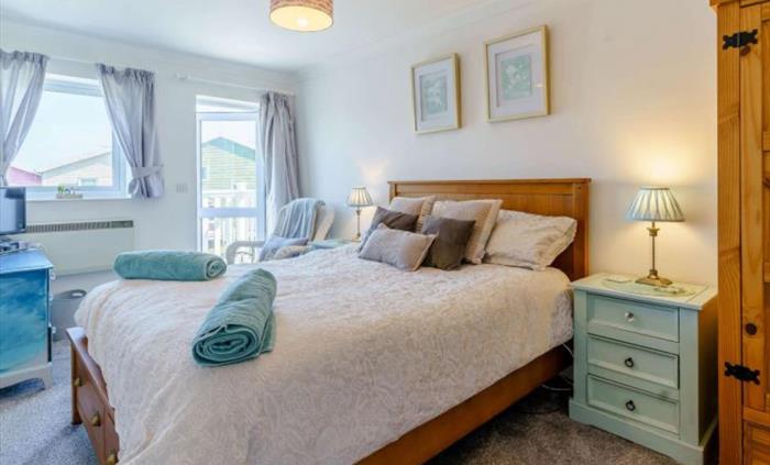 Really lovely large master bedroom, with a new oak bed, firm to soft mattress, and a lovely balcony.  It also has an en suite shower room.